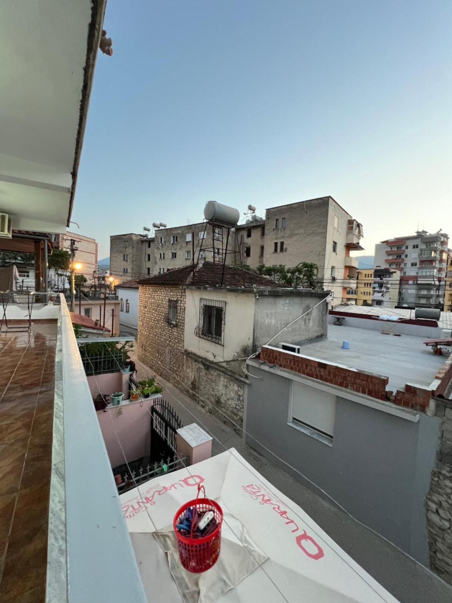 Villa Ensalv Berat - Apartment - Room - Penthouse Buitenkant foto